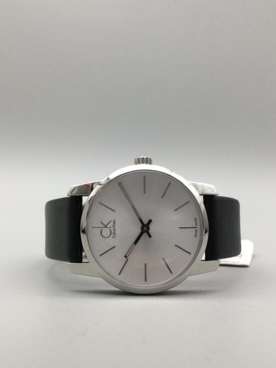 Calvin Klein Watch Women 31mm Silver Tone Swiss  Leather BOX K2G 231 New Battery